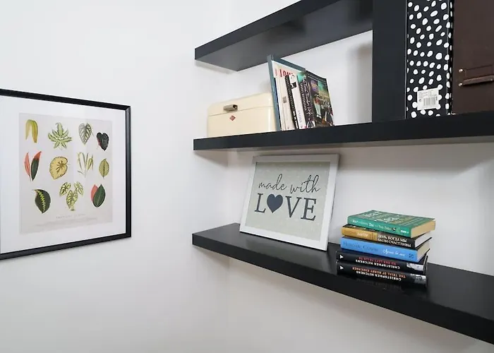 Modern And Luxurious 2 Bed Flat In Central Fulham